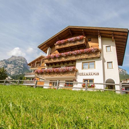 Отель Dolomitdreams Ла Вилла Экстерьер фото